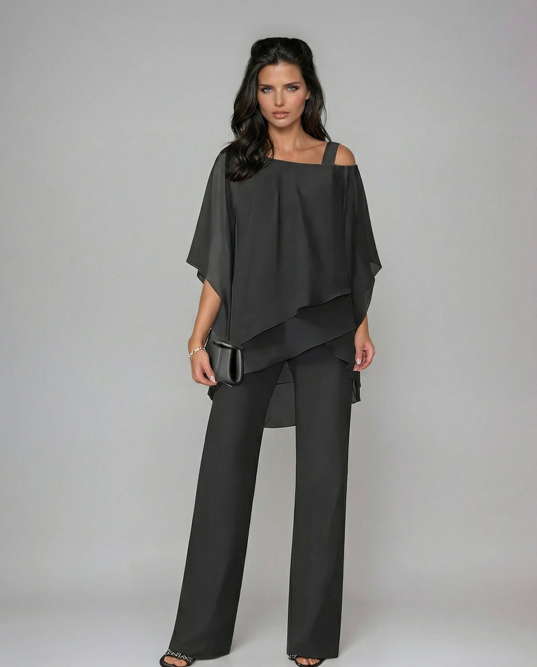 Hallie - Elegant Two Piece Fluid Set